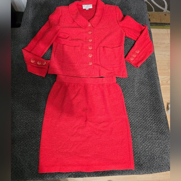 St. John Jackets & Blazers - Vintage ST. JOHN Collection Marie Coral  Suit Blazer Skirt Women's Size 2